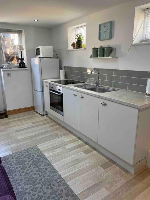 Bournemouth Cosy Retreat Apartment Luaran gambar